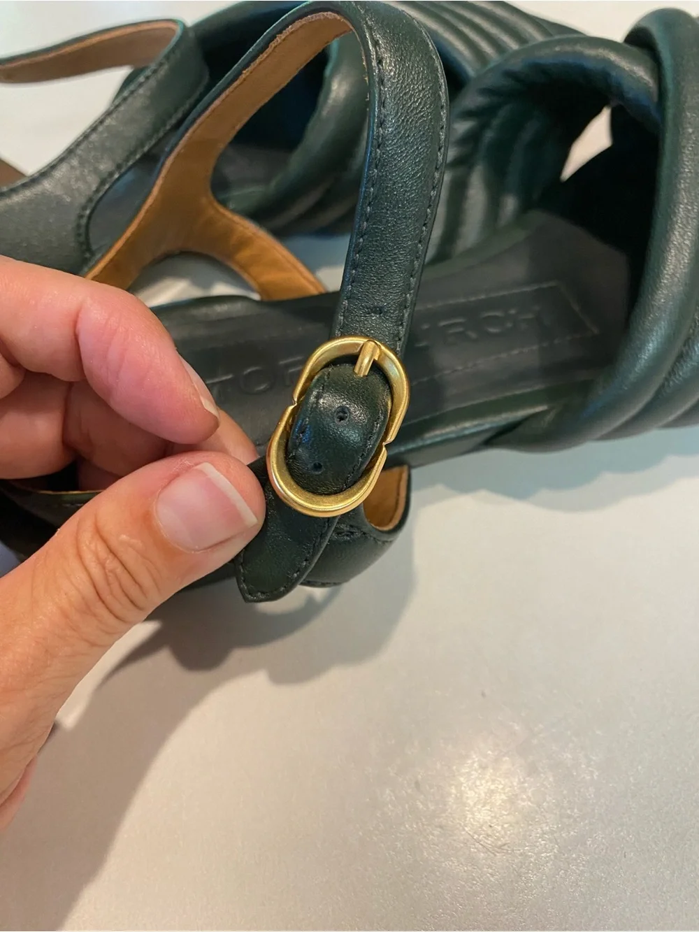 TORY BURCH KIRA QUILTED ANKLE STRAP SANDAL RICH DARK GREEN GOLD HARDWARE SZ 7
